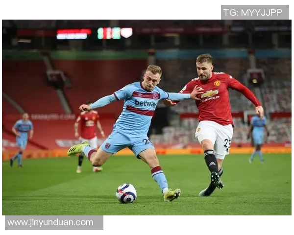 曼联与利物浦对决首发阵容分析及战术解读